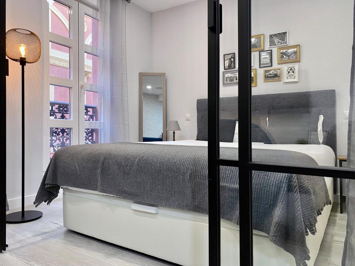 Charming Madrid Styles Apartment Bagian luar foto